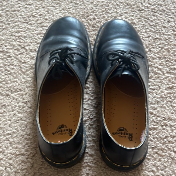 Worn once Dr. Martens Air Walks - Picture 3 of 4